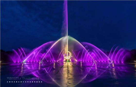 藝術燈光秀，打造“不夜城”，催生消費增長-1