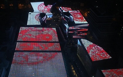 11月3日，央視總臺上海國際傳媒港舉行燈光首秀